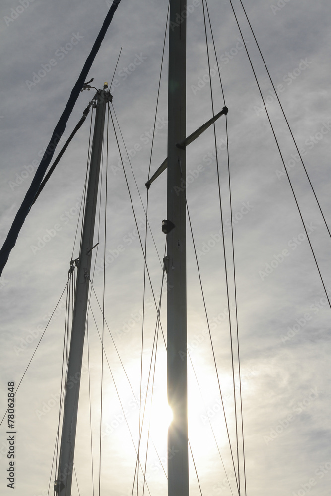 Obraz premium lowered sails in the winter
