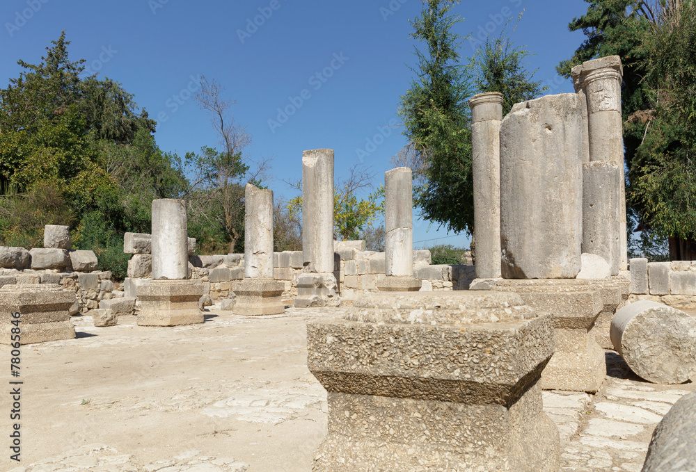 the ruins of the ancient synagogue