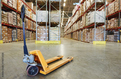 Bilde på lerret pallet stacker truck at warehouse