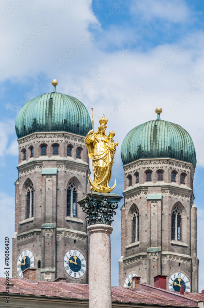 Fototapeta premium The Mariensäule column in Munich, Germany.