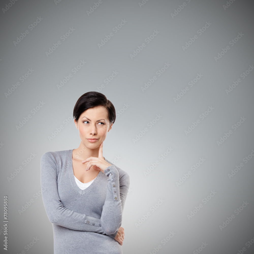 Obraz premium Interested gaze, isolated on grey