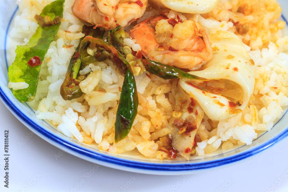 Squid and shrimp fried with chili paste Squid and shrimp fried with chili paste