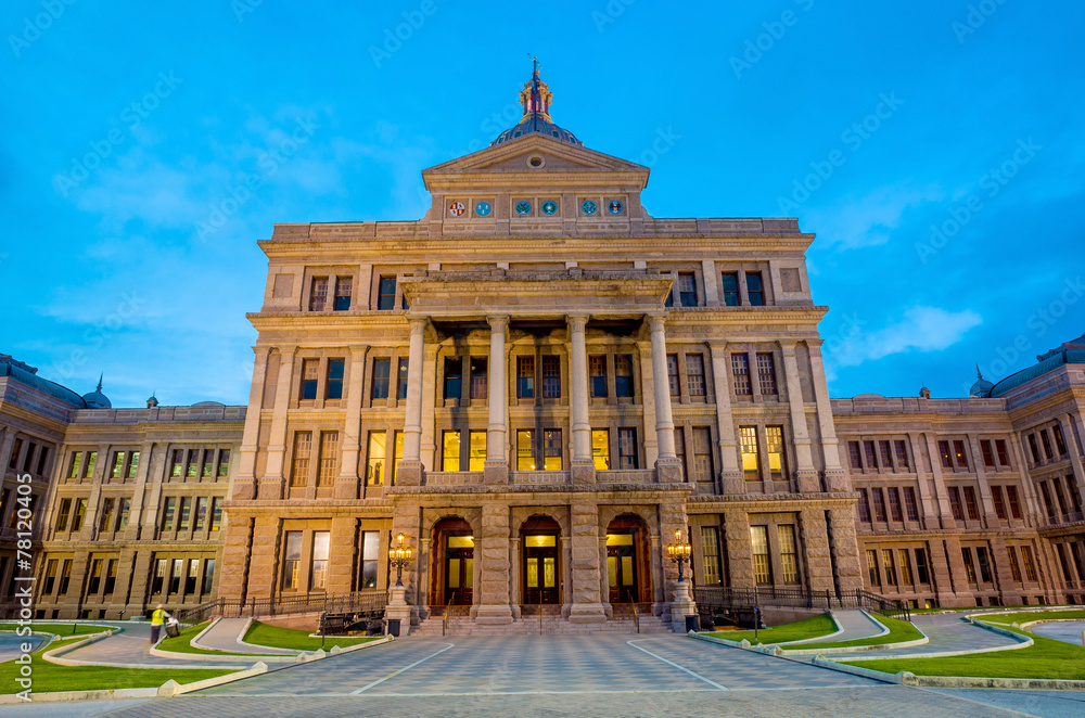 Texas State Capitol Building in Austin, TX. at twilight