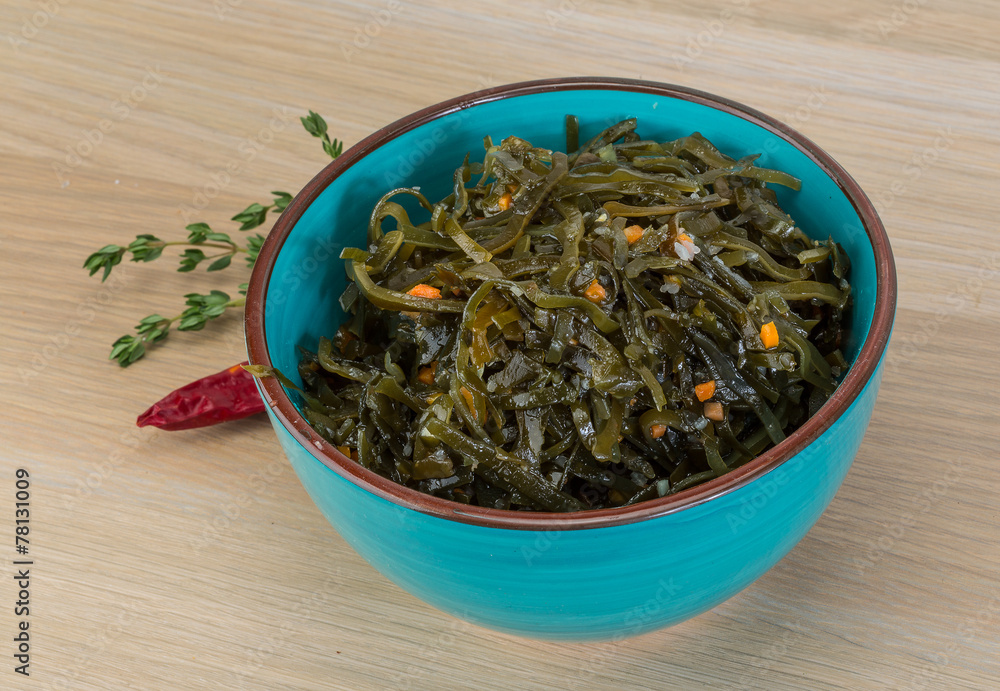 Fototapeta premium Laminaria salad