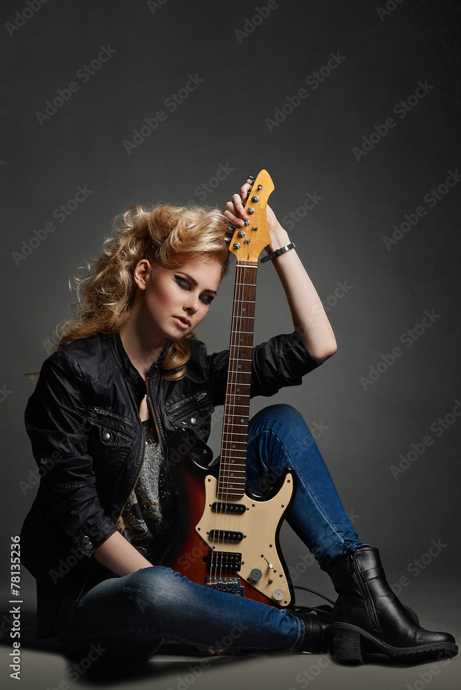 Fototapeta premium Music Girl