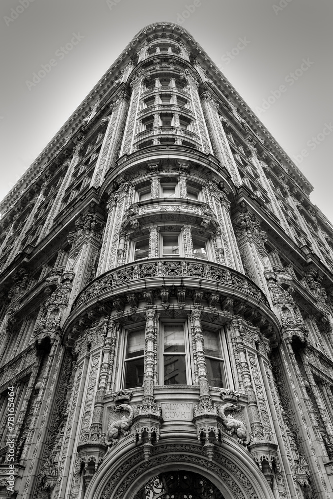 New York building - Facade and architectural details - Black & W - obrazy, fototapety, plakaty 