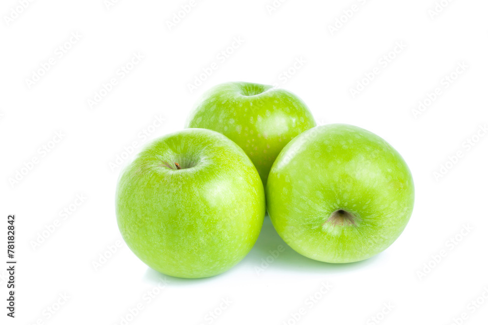 green apples isolated on white background green apples isolated on white background