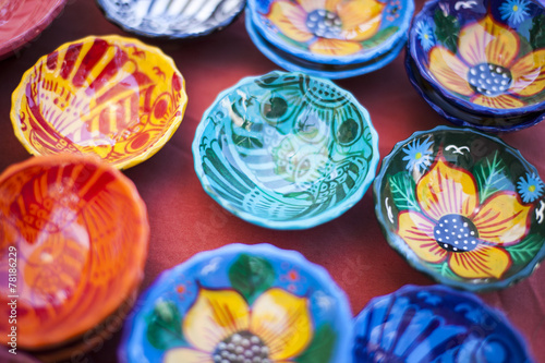 Photography bunte Keramikschalen