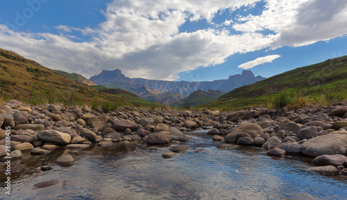 Canvastavla Amphitheatre and Tugela River