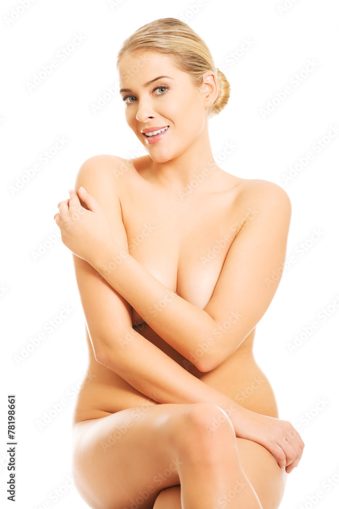 Naklejka premium Nude woman sitting
