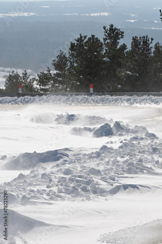 neige soufflée par le vent