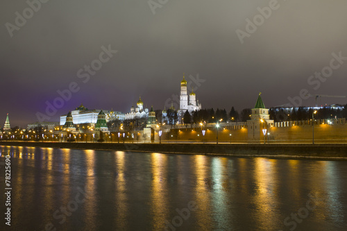 The night panorama of the Kremlin walls and