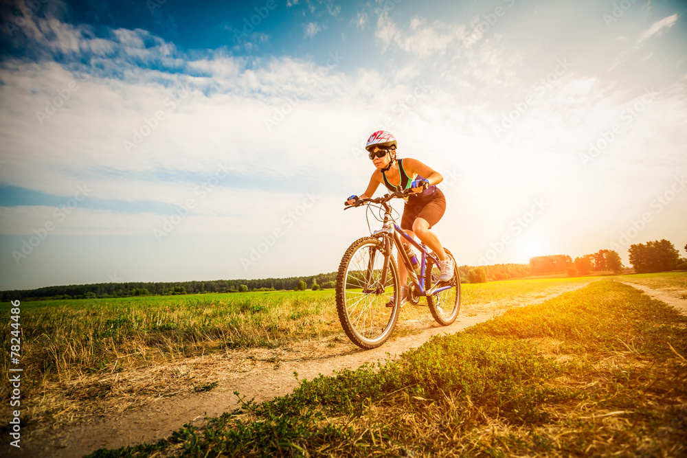 Obraz premium Women on bike