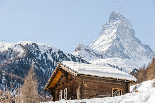Zermatt, Dorf, Walliser Alpen, Alphütte, Winter, Schweiz © bill_17