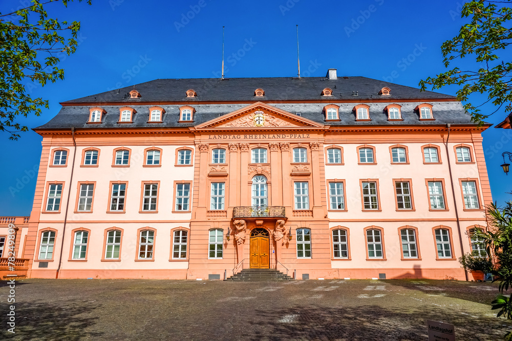 Obraz premium Landtag Rheinland Pfalz