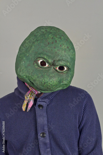 Fotografie Lizard Mask Sweater