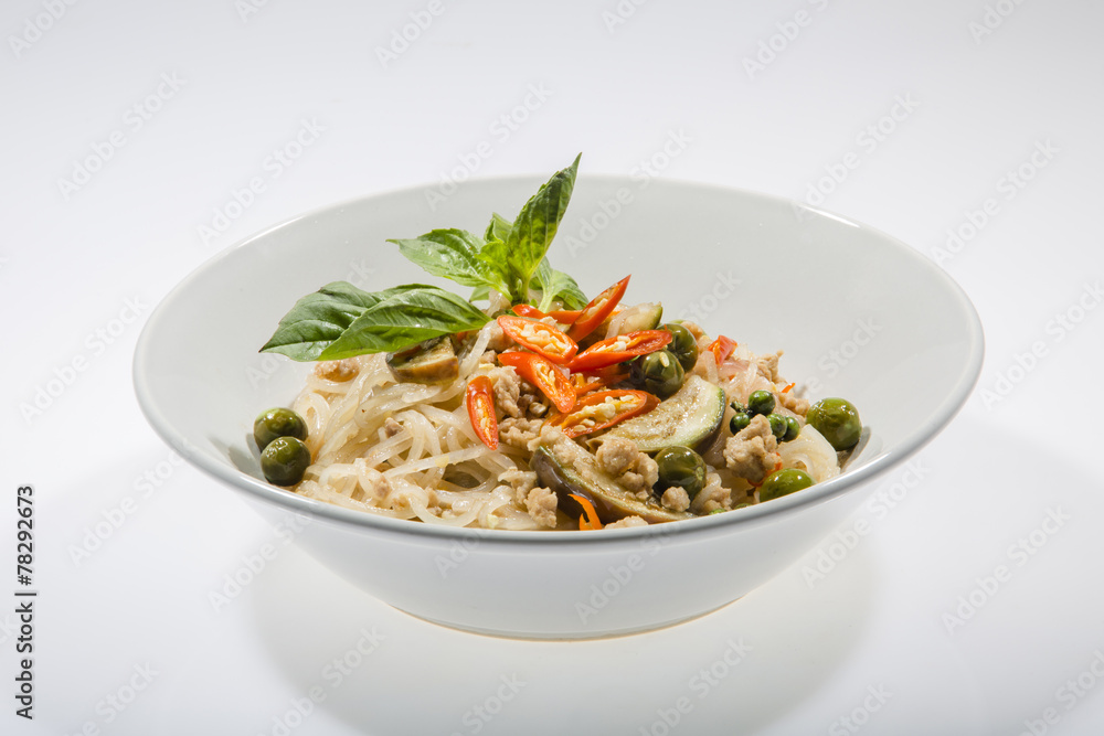 Noodle Green curry