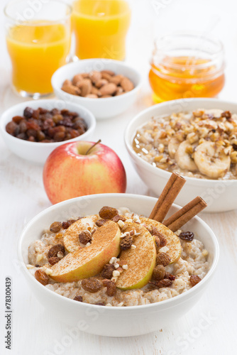 oatmeal with fresh apples, raisins and cinnamon for breakfast