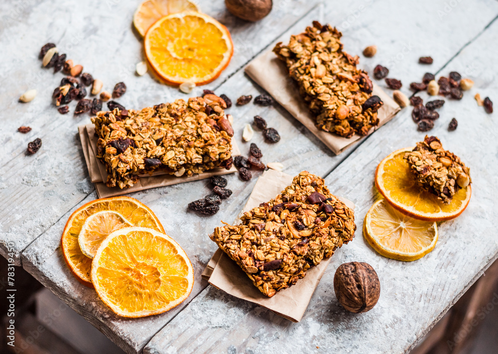 granola bars citrus, peanut butter and dried fruit, healthy food