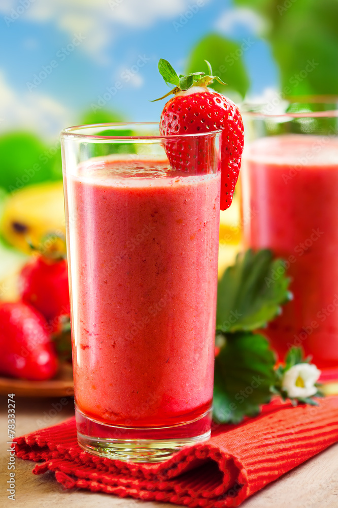 Drink, strawberry shakes, outdoor Drink, strawberry shakes, outdoor
