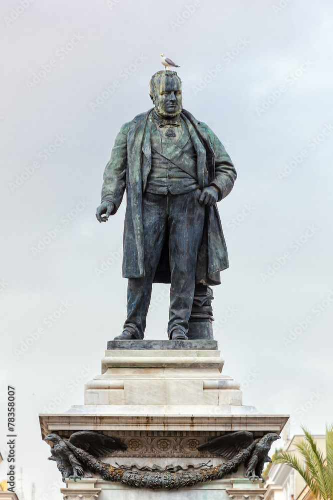 Naklejka premium Camillo Benso di Cavour monument on Piazza Cavour.