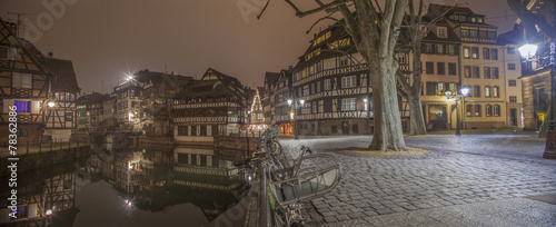 Strasbourg, Petite France la nuit © herreneck
