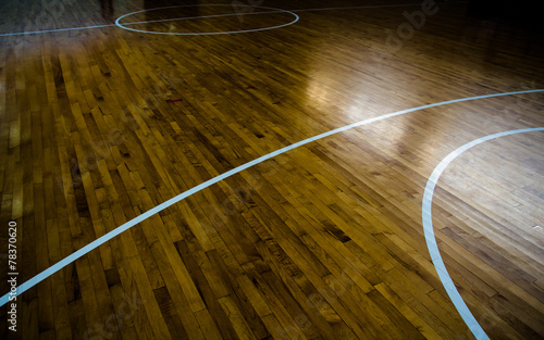 Obraz na płótnie wooden floor basketball court w salonie