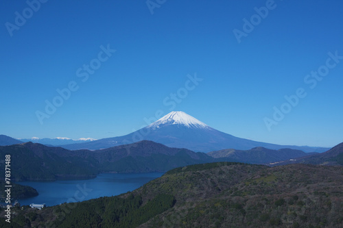 Wallpaper Mural 青空と富士山 Torontodigital.ca