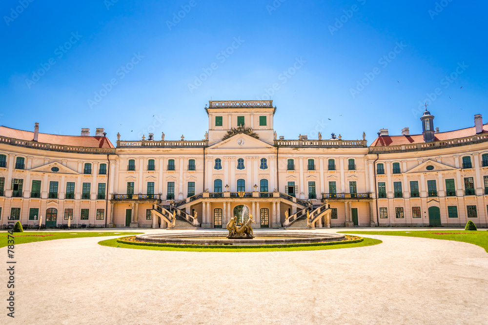 Schloss Esterhazy, Fertod