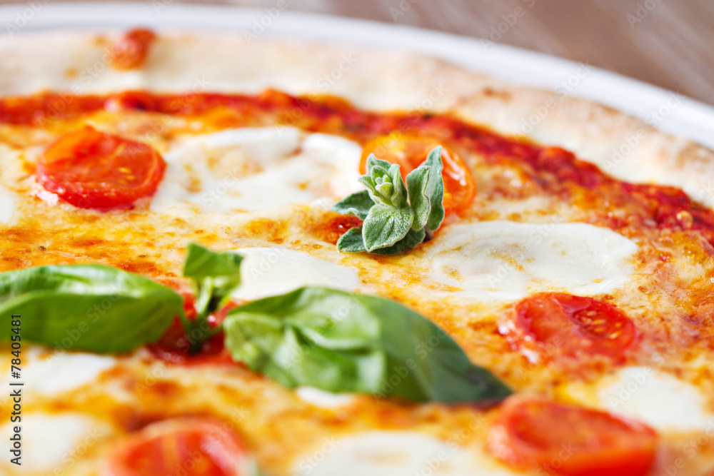 Pizza margherita. Pizza margherita.