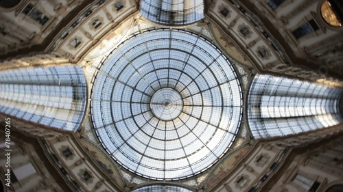 Milano - Galleria Vittorio Emanuele II photo