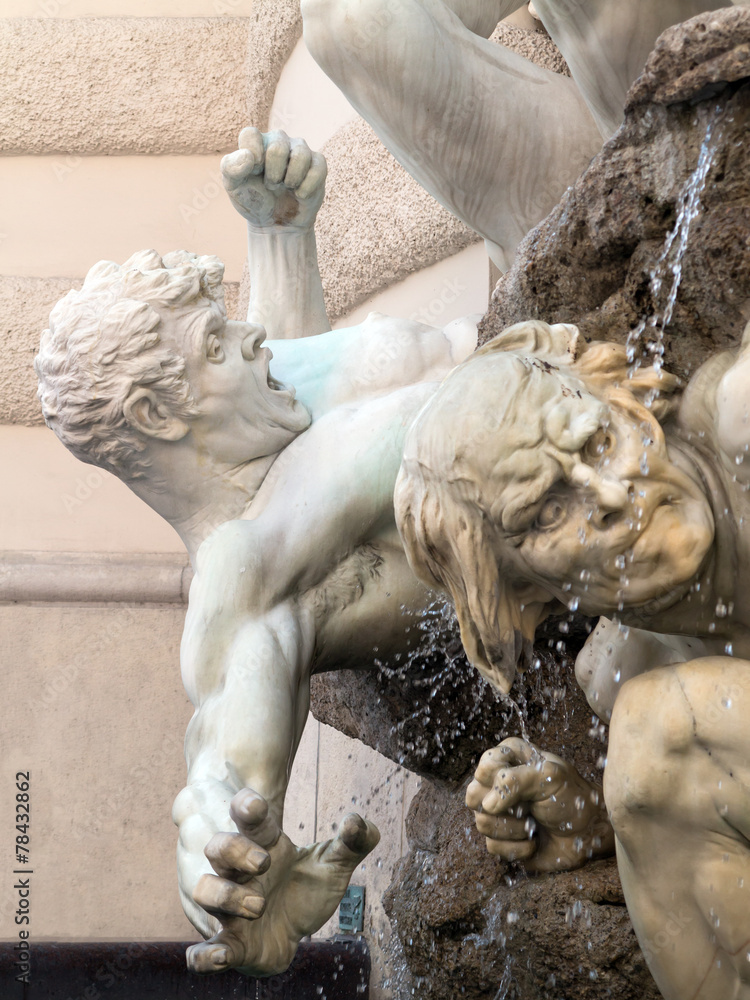 Naklejka premium Detail des Brunnen „Die Macht zu Lande“, Michaealerplatz Wien