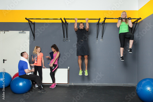 pull-up fitness sportt exercise with a group of people photo