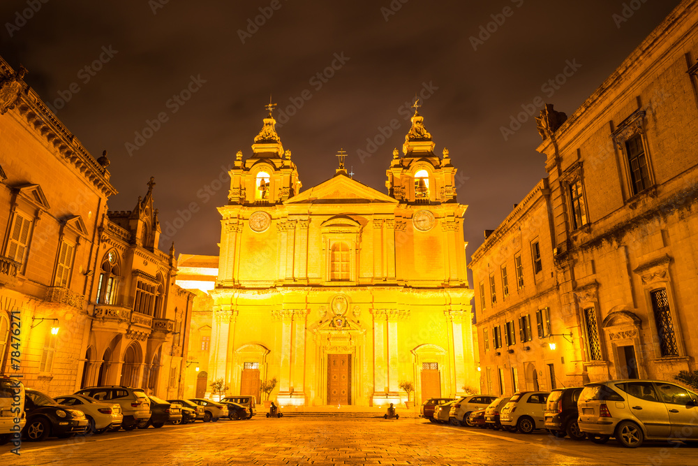 Cathédrale de Mdina la nuit, Malte