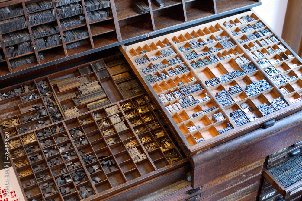 Printing press letters and accessories