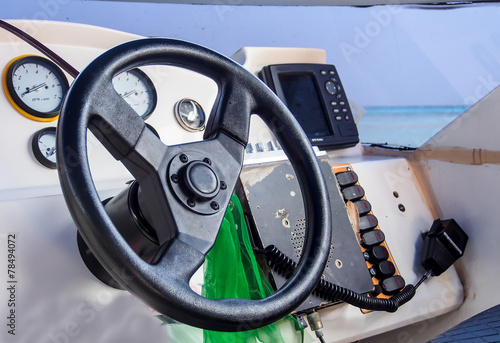 speedboat steering wheel