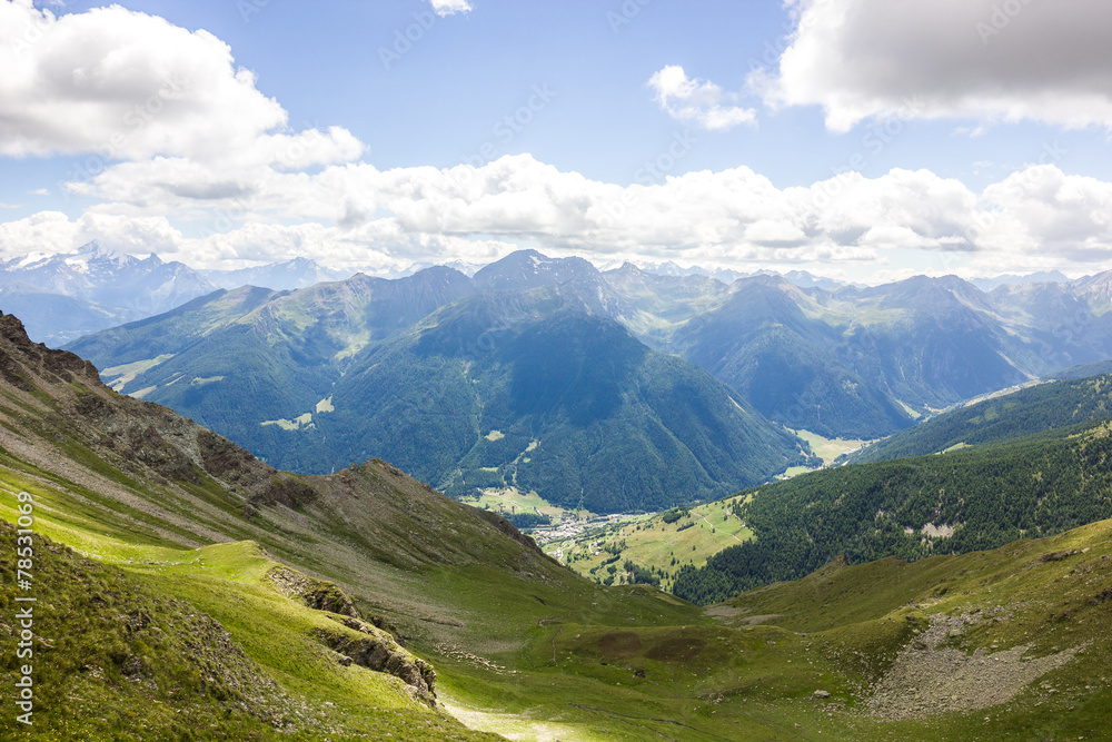 Fototapeta premium Paesaggio di montagna