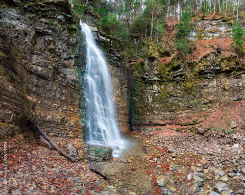 Maniava waterfall in Carpathians photo