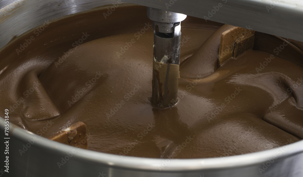 Machine for mixing chocolate Machine for mixing chocolate