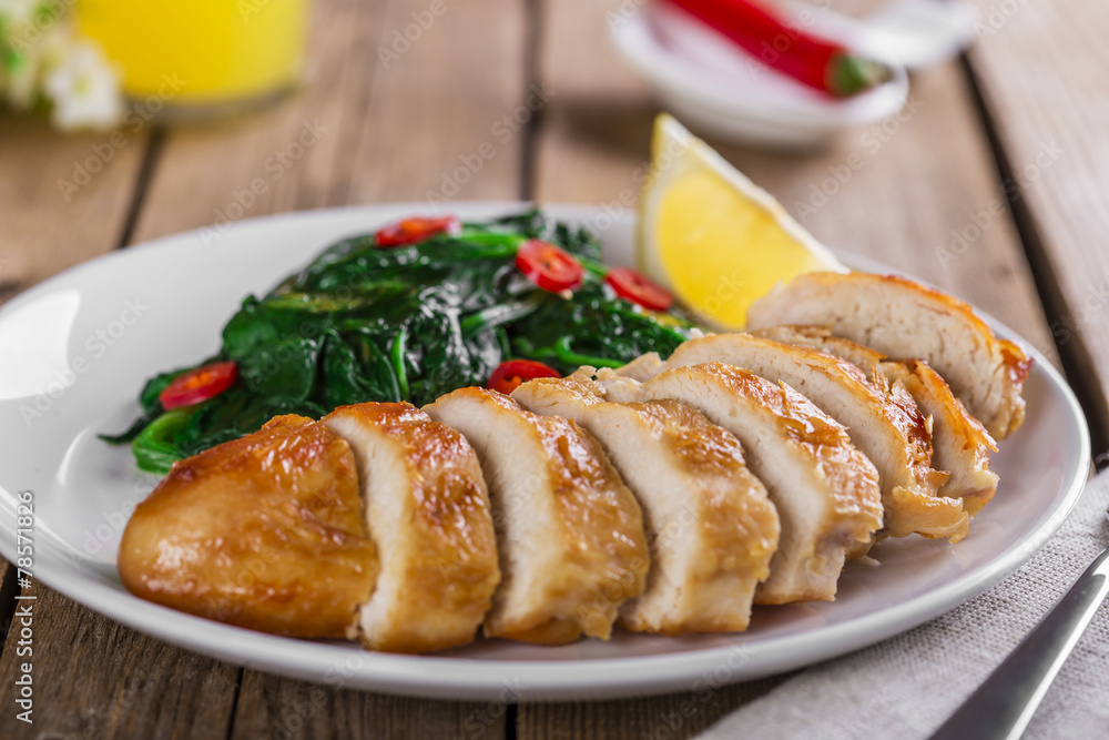 grilled chicken breast with spinach and peppers grilled chicken breast with spinach and peppers