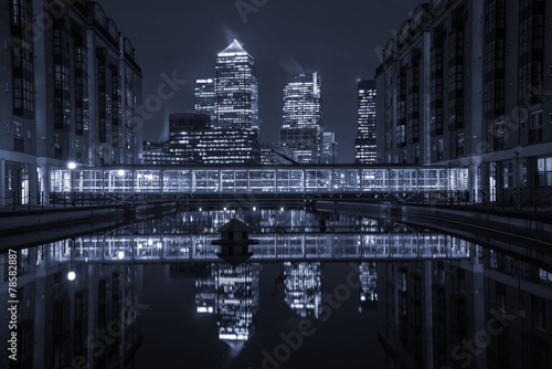 London modern finance district in downtown iluminated at night.