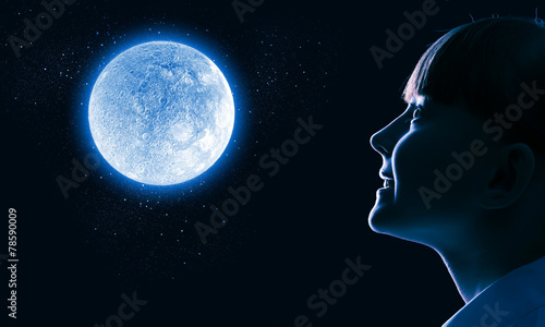Картината върху платно Little dreamer