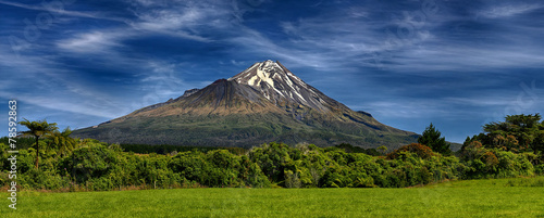 Volcano Taranaki, New Zealand - HDR panorama