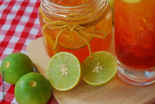 lemon tea in a glass