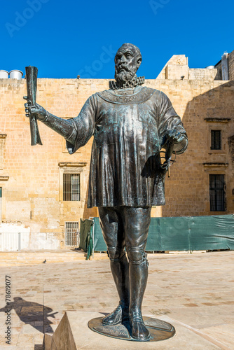 Statue de Jean de Valette à La Valette, Malte photo