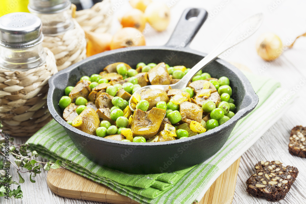 Kidneys with green peas and curry Stock Photo Adobe Stock