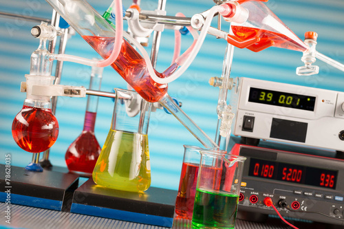 Εκτύπωση καμβά Modern chemical laboratory. Installation for synthesis