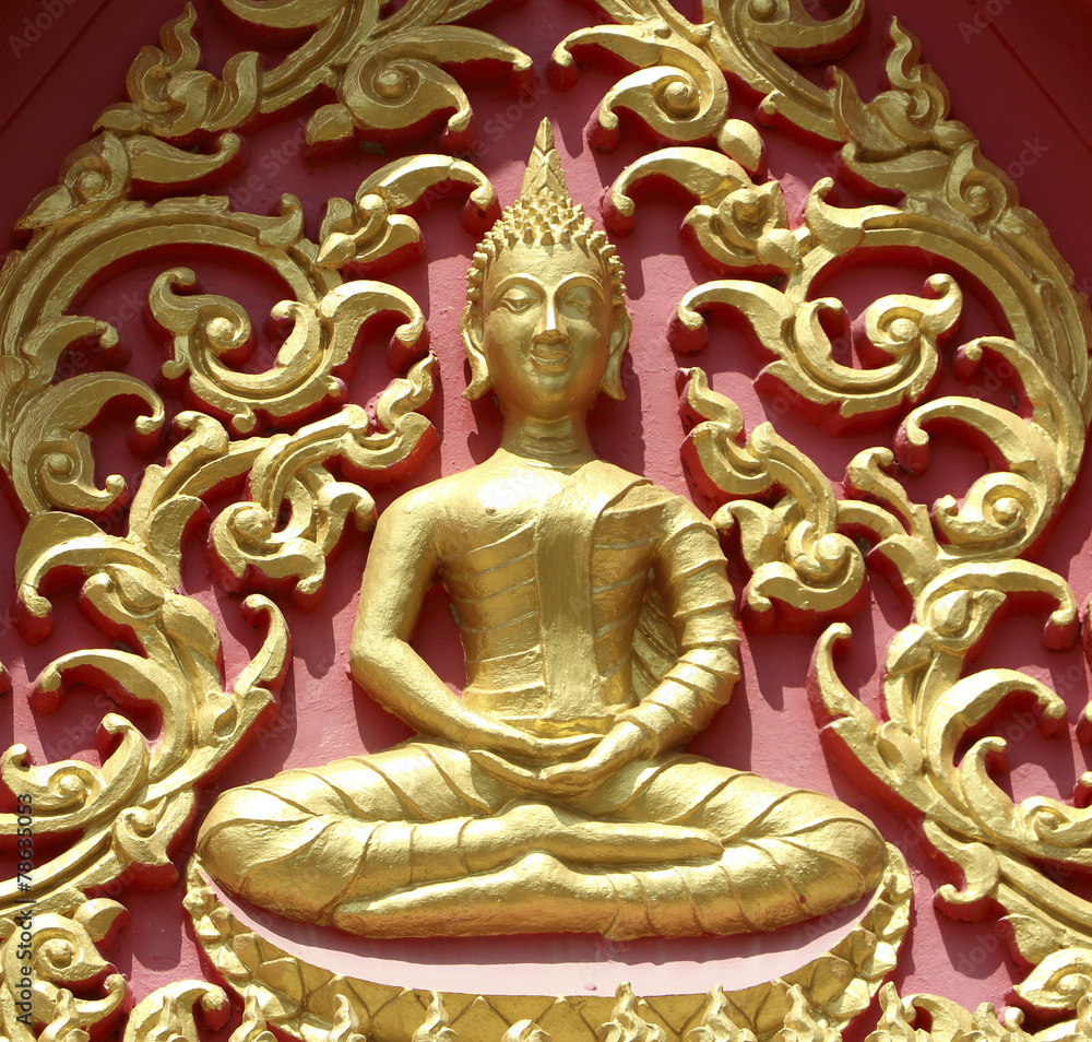 Fototapeta premium Thai art gold buddha on the door in Temple