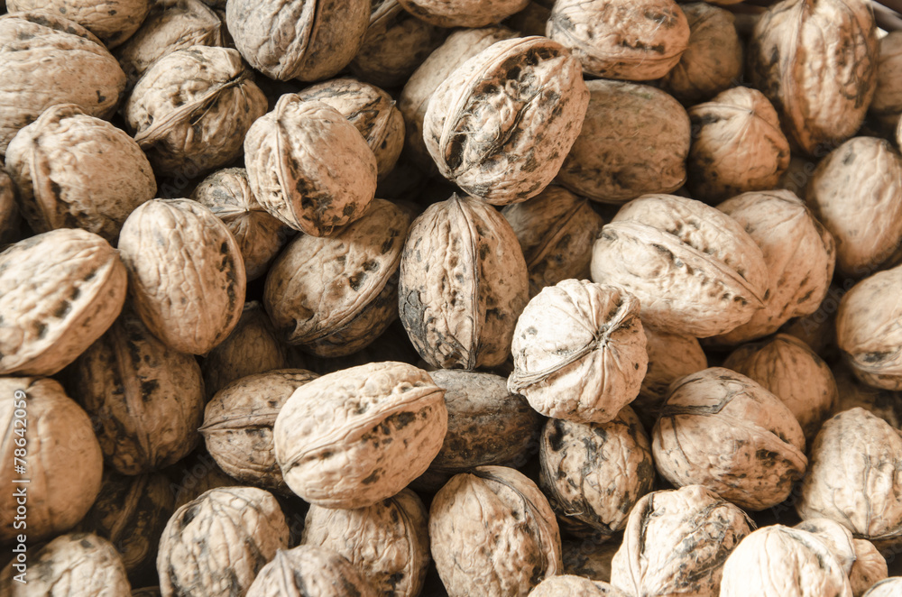 walnuts walnuts