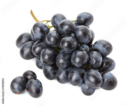 purple grapes isolated on the white background